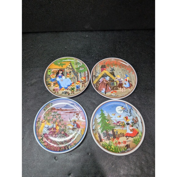 Barbara Furstenhoefer Storybook Plates,‎ German Fairy Tale Plate Set of 4, Set 2 - Picture 1 of 8